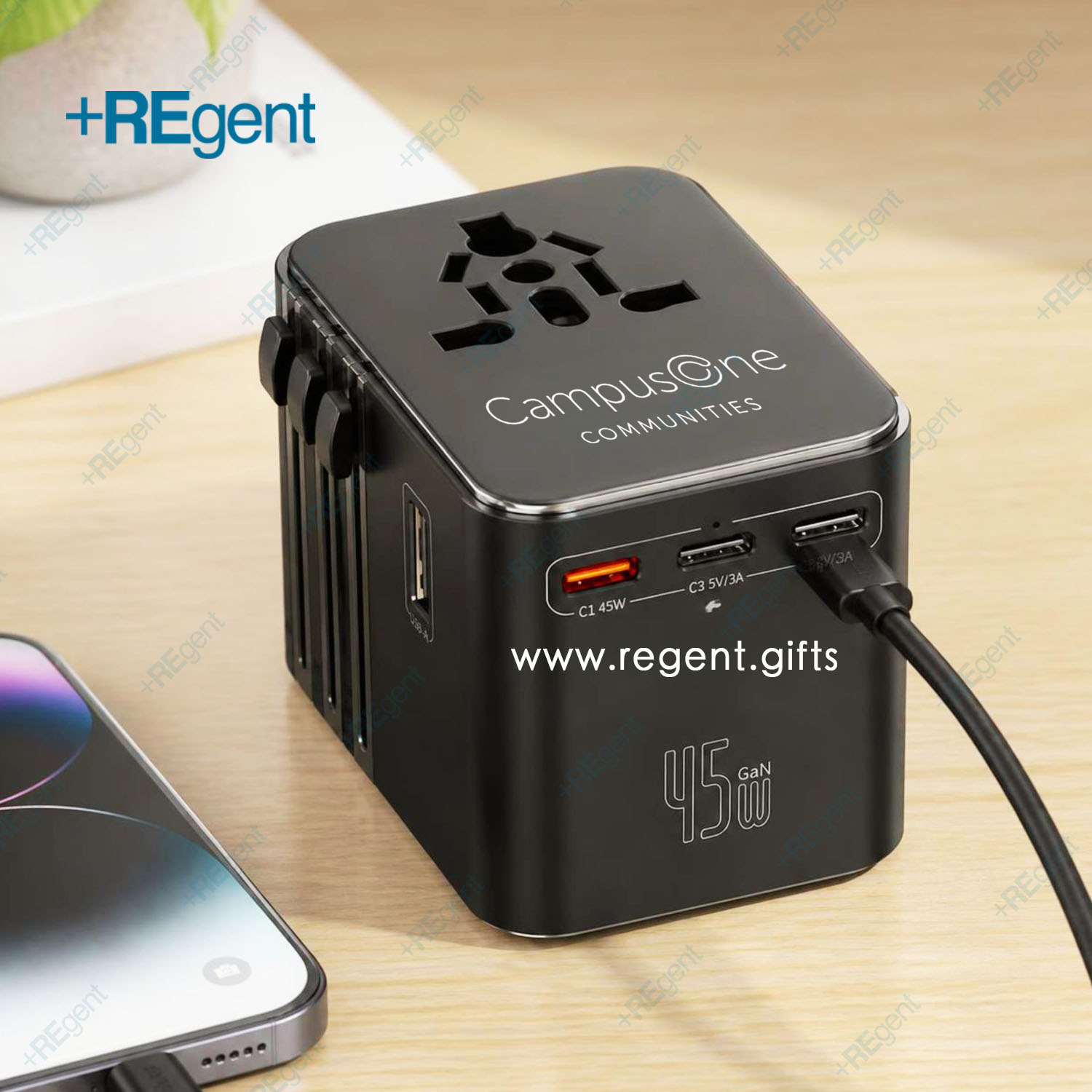 CampusOne 訂製 45W GaN 旅行插頭｜學生公寓電子禮品案例